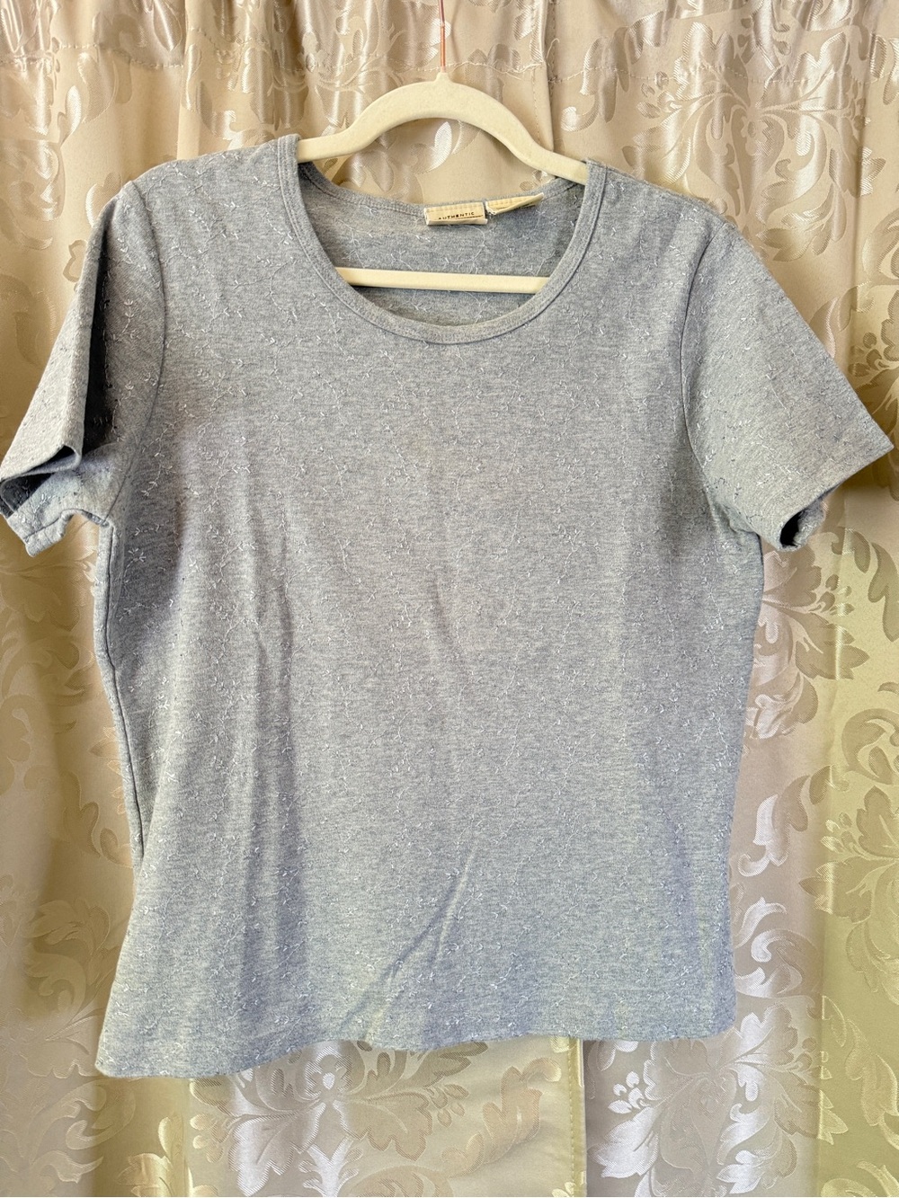 Vintage St. John's Bay Light Heather Gray Short Sleeve Tee/E161
